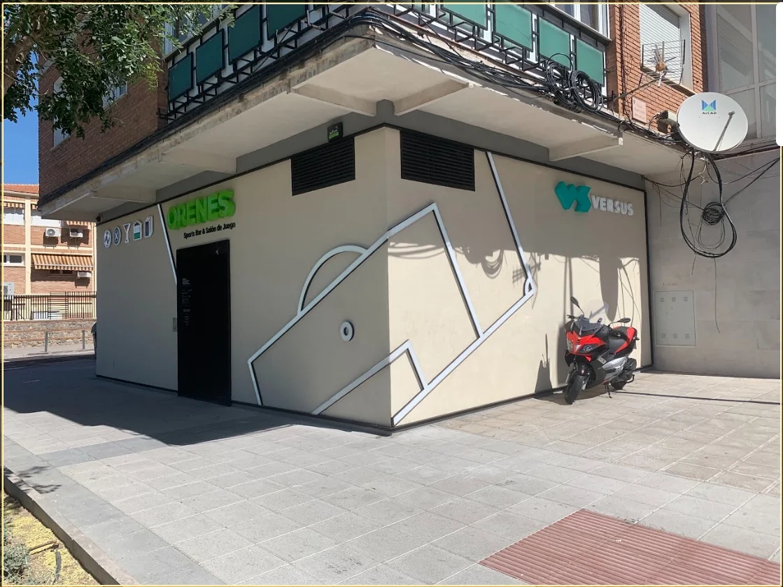 Foto de Orenes Sports Bar & Salón de Juego (Versus)