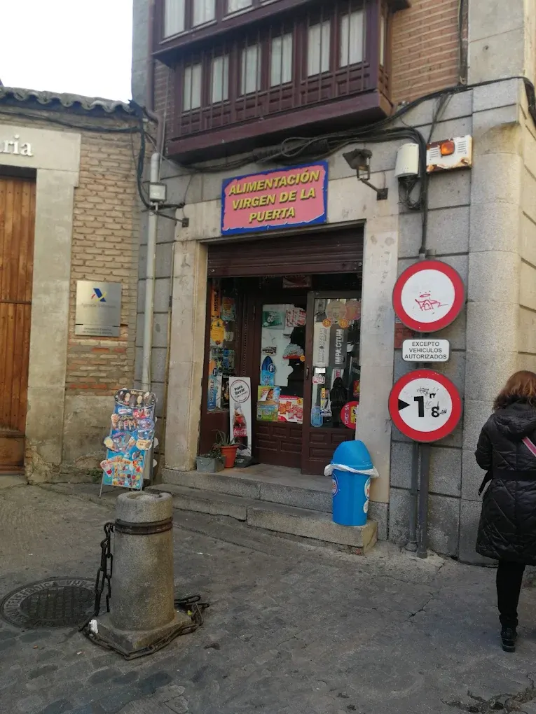 Foto de Alimentación Virgen de la Puerta